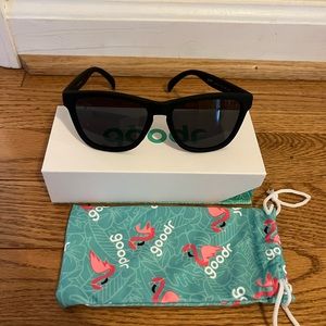 NEW! Goodr Back 9 Blackout sunglasses